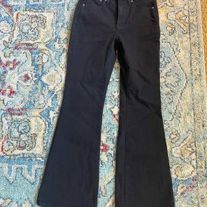 BRAND NEW Madewell Jeans. The Perfect Vintage Flare Jean in black wash. Size 26.